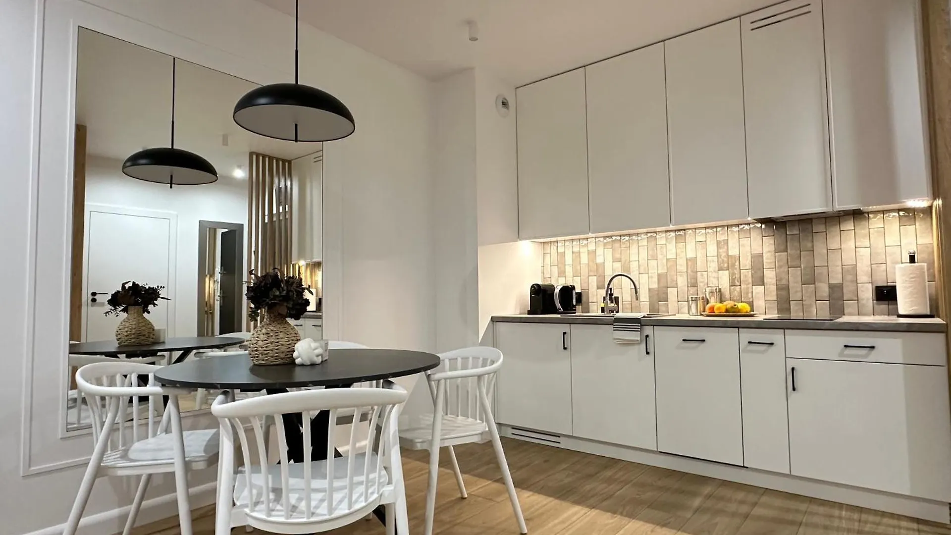 Clima Apartment IV فروتسواف